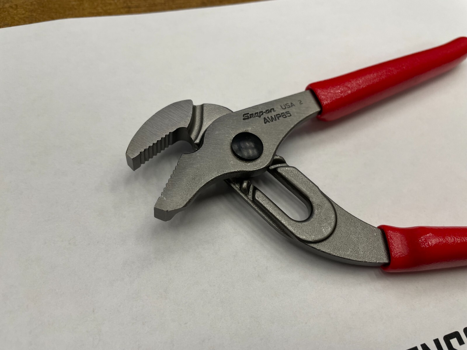 Snap-on Tools NEW RED 5″ Soft Grip Adjustable Joint Pliers AWP45