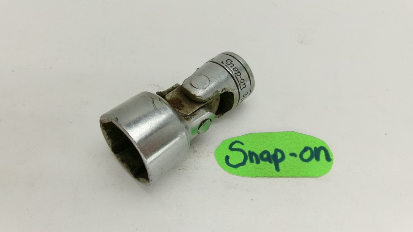 Snap-on tools USA 3/8 drive 3/4″ SAE 6 point Swivel Socket FS24
