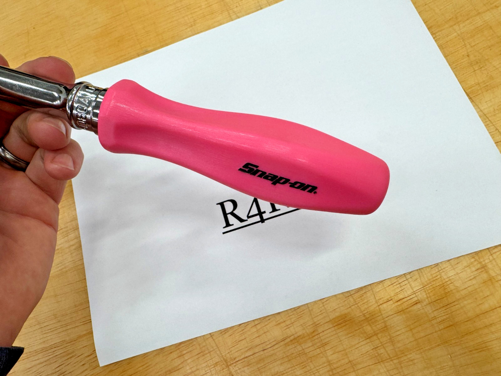 Snap-on Tools USA CLASSIC PINK 1/2″ Drive Hard Grip Ratchet SHD80AP RARE NOS
