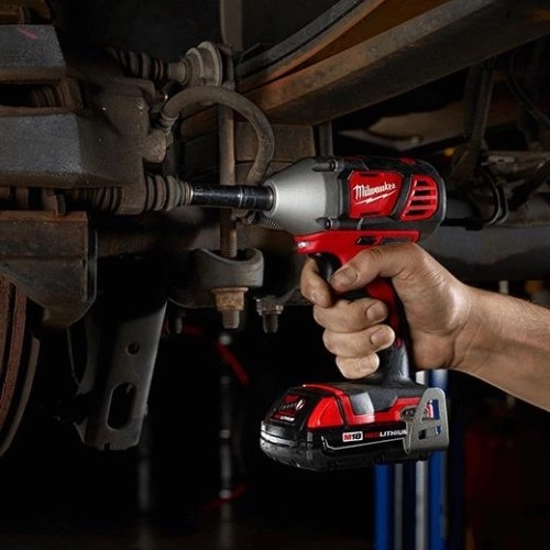 Milwaukee 2658-20 M18 18V Lithium-Ion Cordless 3/8″ Impact Wrench