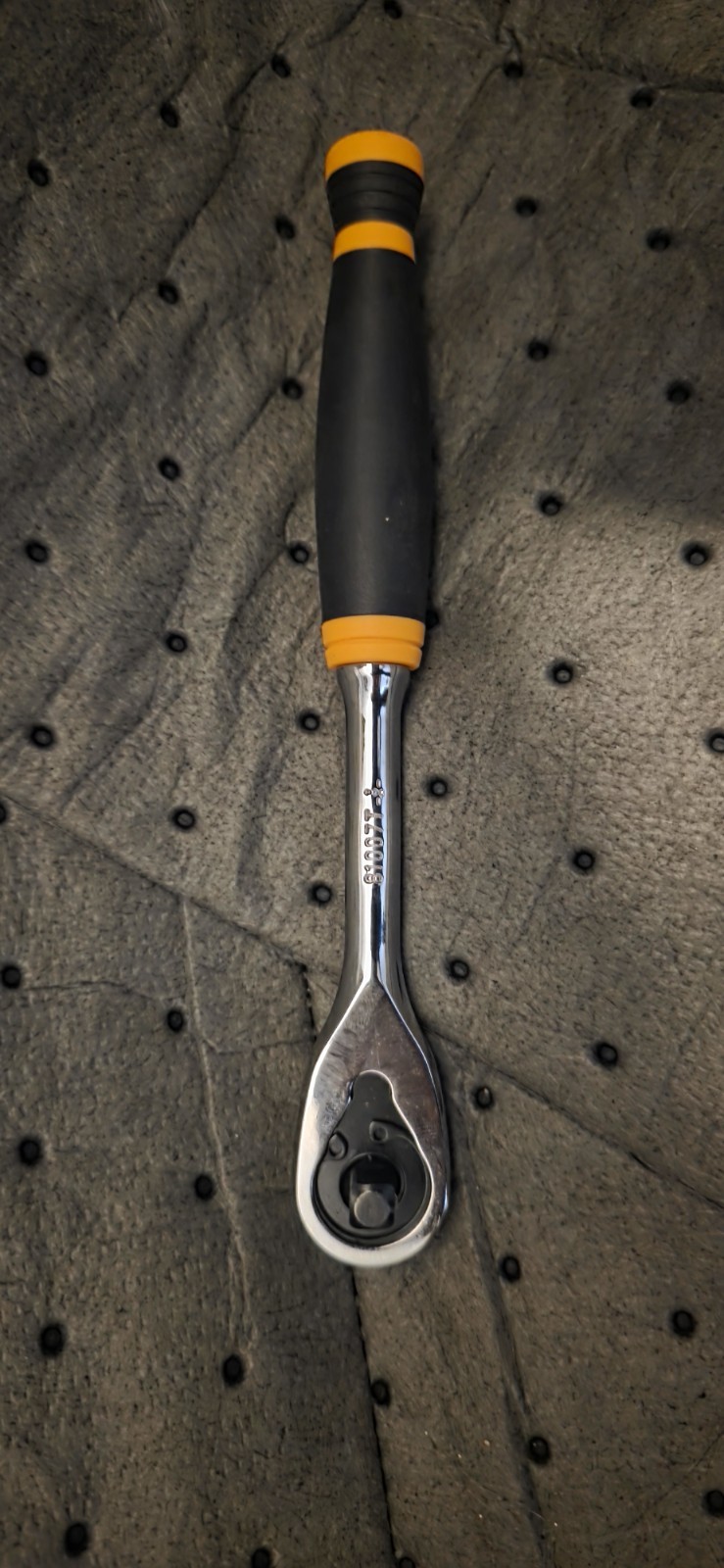Gearwrench 1/4 Drive 90 Tooth Teardrop Ratchet Cushion Grip 6″ 81007T