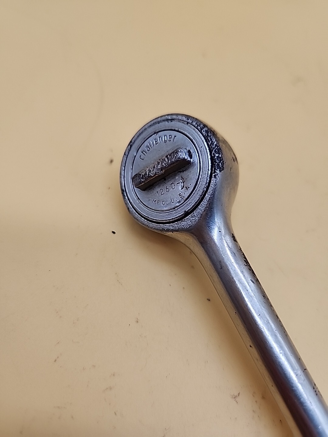 Challenger USA 1260 Ratchet Socket Wrench 3/8″ Drive Reversible