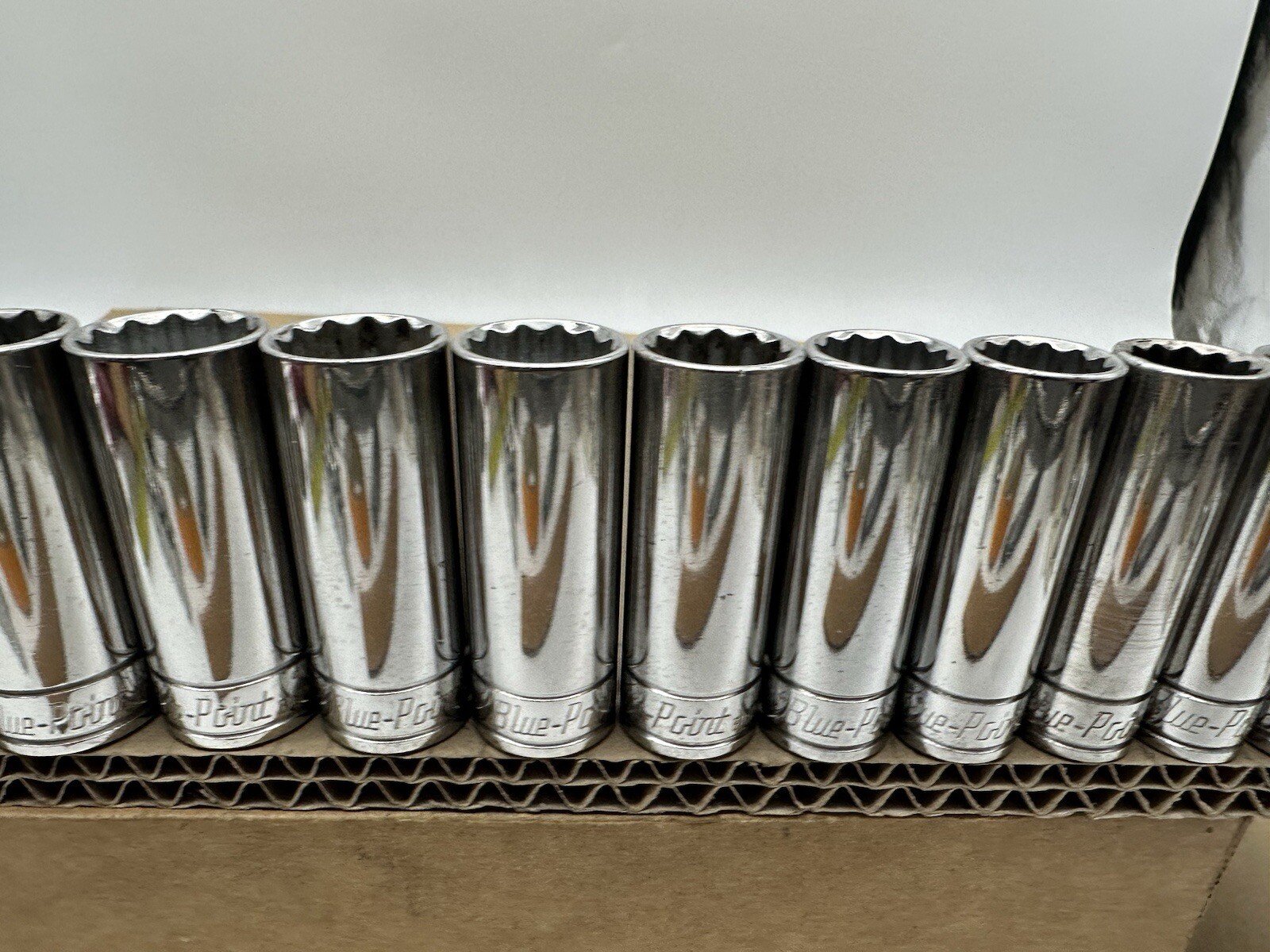 Blue-Point 3/8″ Drive 12 Point 15 Piece Deep Long Socket Set 10mm-24mm VGUC