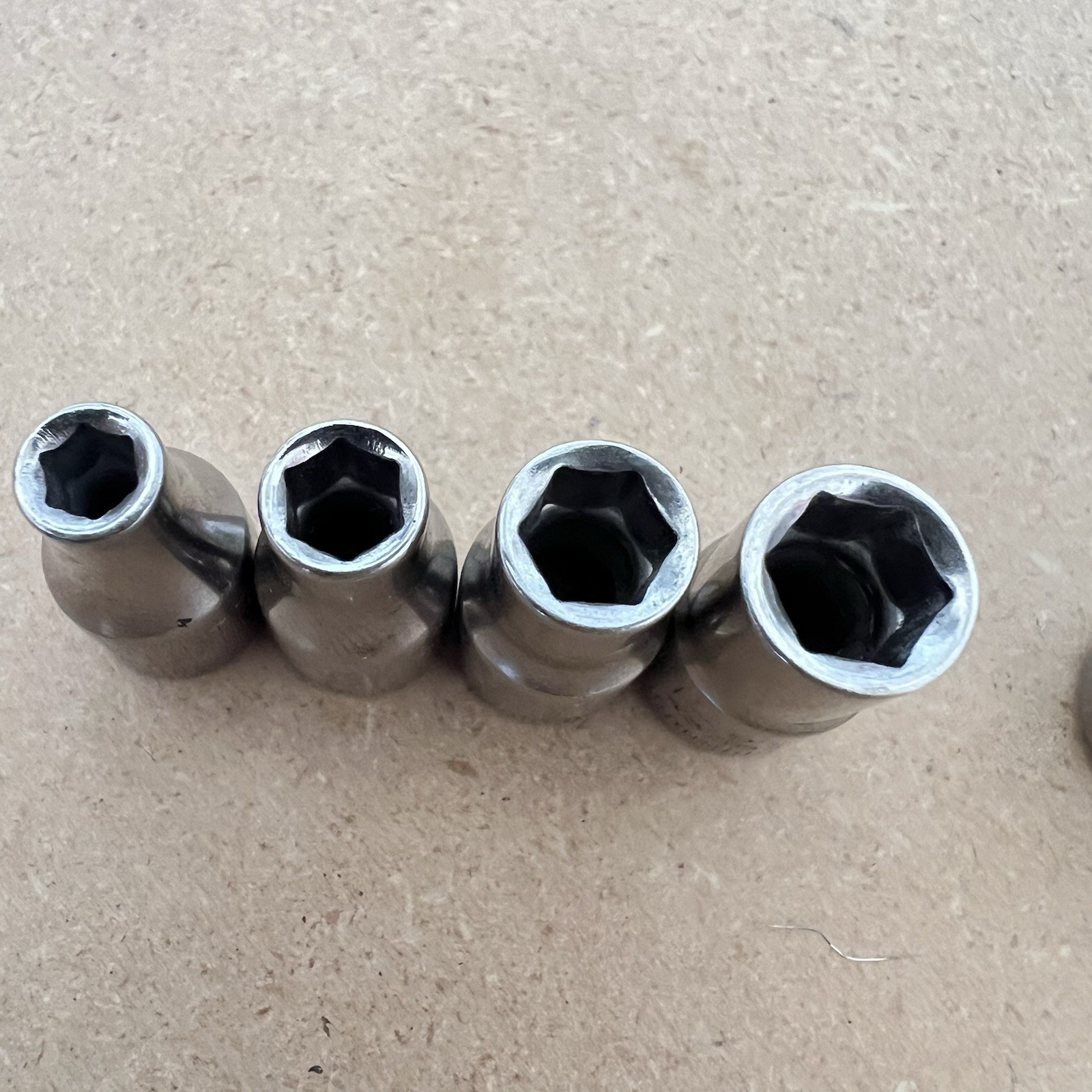 Craftsman 1/4″ Drive Metric Sockets 4mm-7mm & 10mm-12mm 6 Pt 7 Pc G USA NICE!