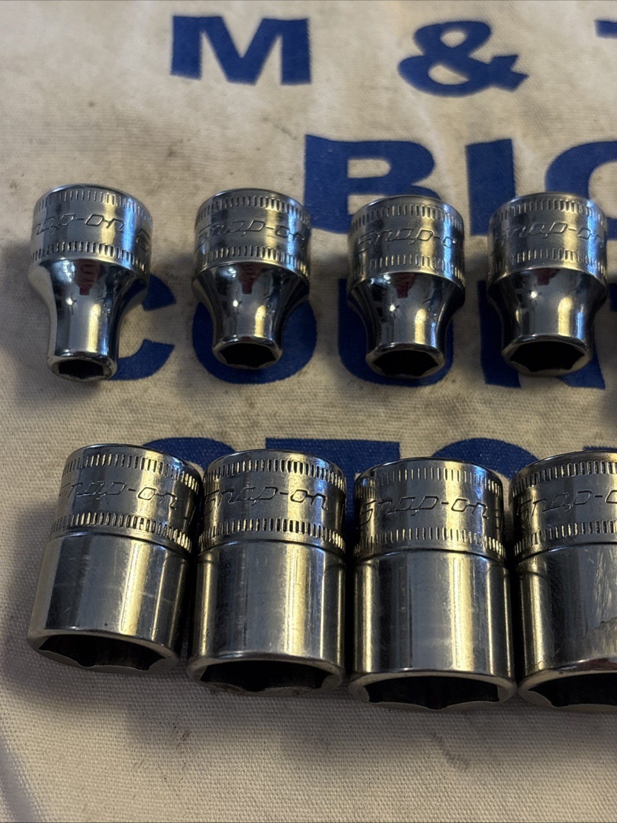 Snap-on Tools USA 3/8″ Drive 15pc Metric Shallow 6pt Socket BONUS Set 215FSMY