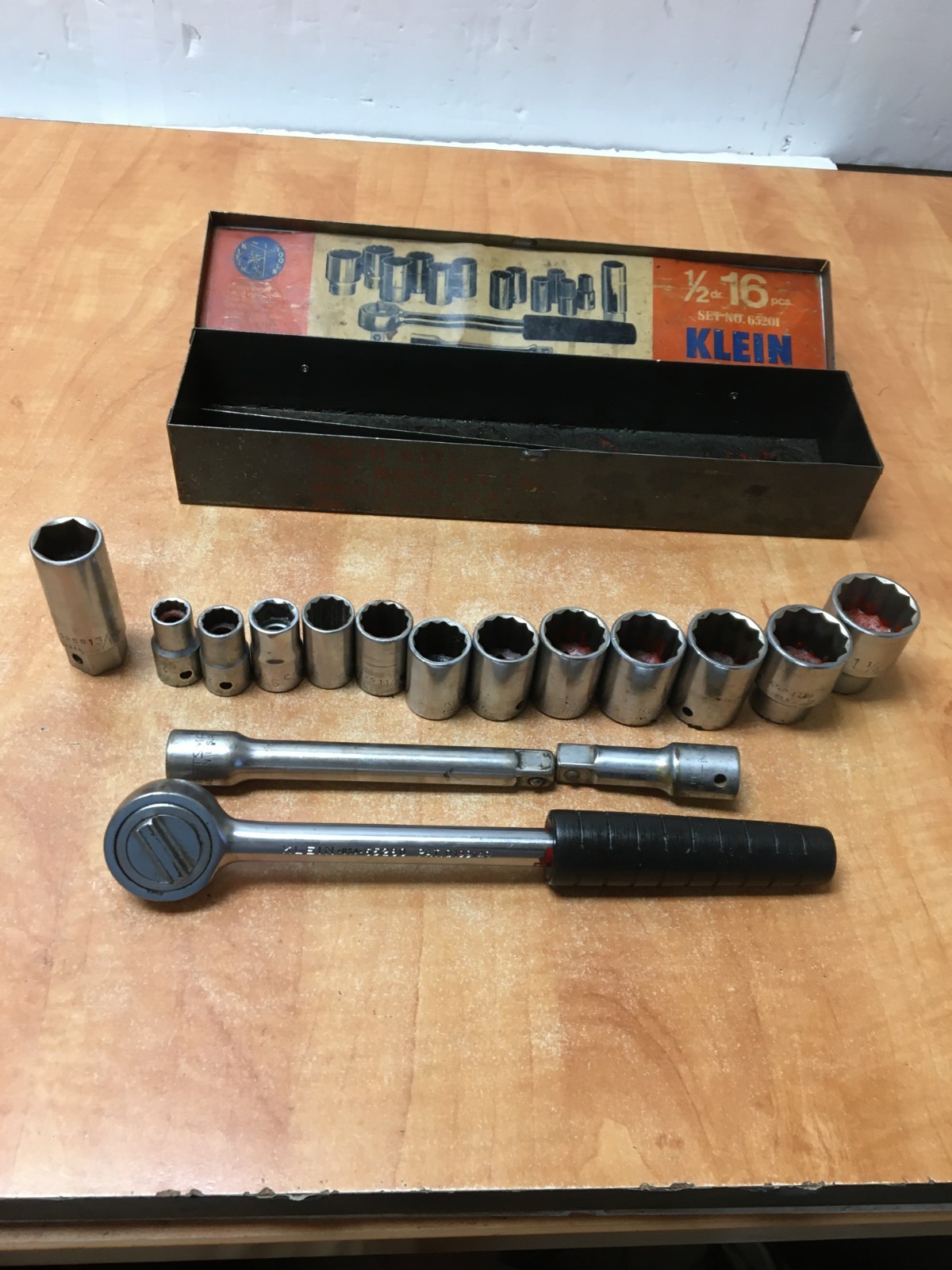 Vintage Klein 65201 1/2” Drive 16 Pc Socket Set 7/16” Thru 1-1/8” USA READ