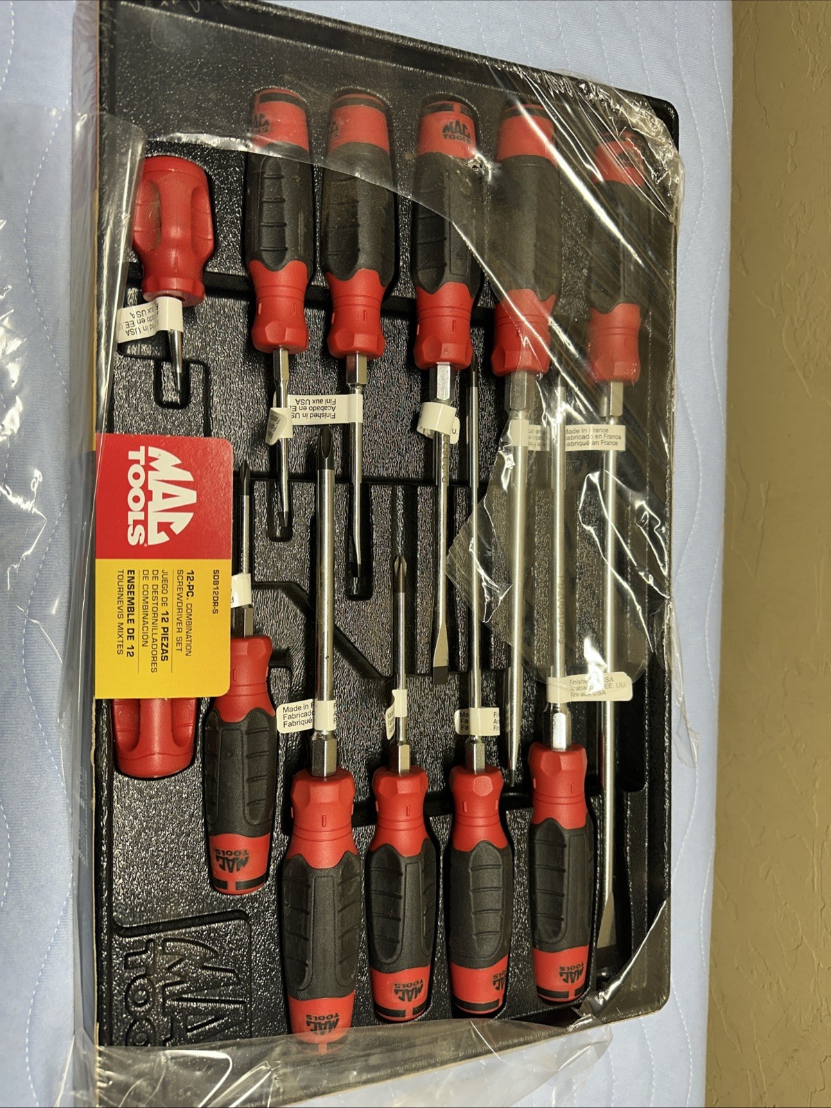 Mac Tools 12 Piece Combination Screwdriver Set In Red