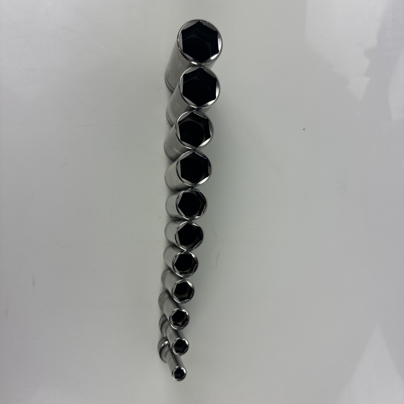 SnapOn Tools 211SFSY NEW 11 Piece 3/8″ Drive 6 Point SAE Chrome Deep Socket Set