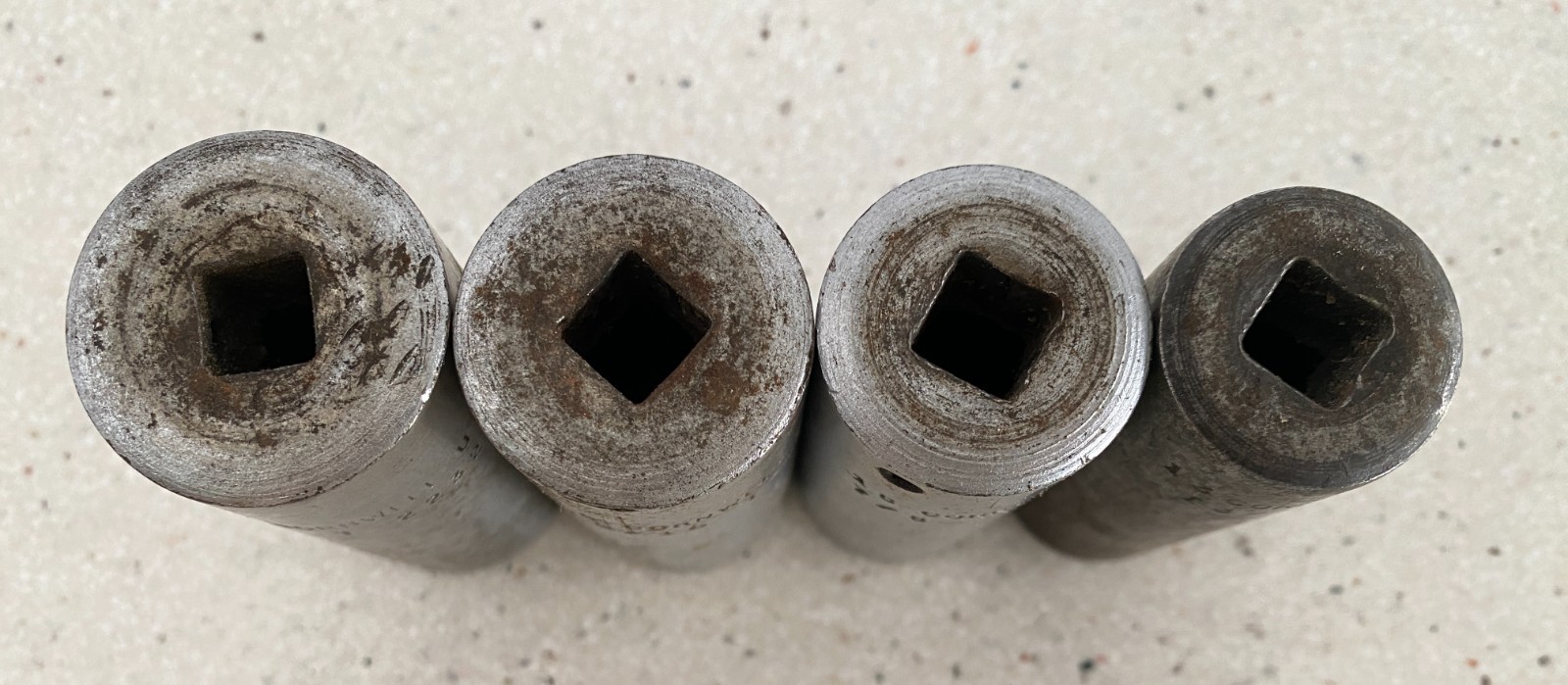 Cornwell Tools USA Sockets Lot 4 3/8″ Drive 6 Point Deep Well 13/16 7/8 15/16 1″