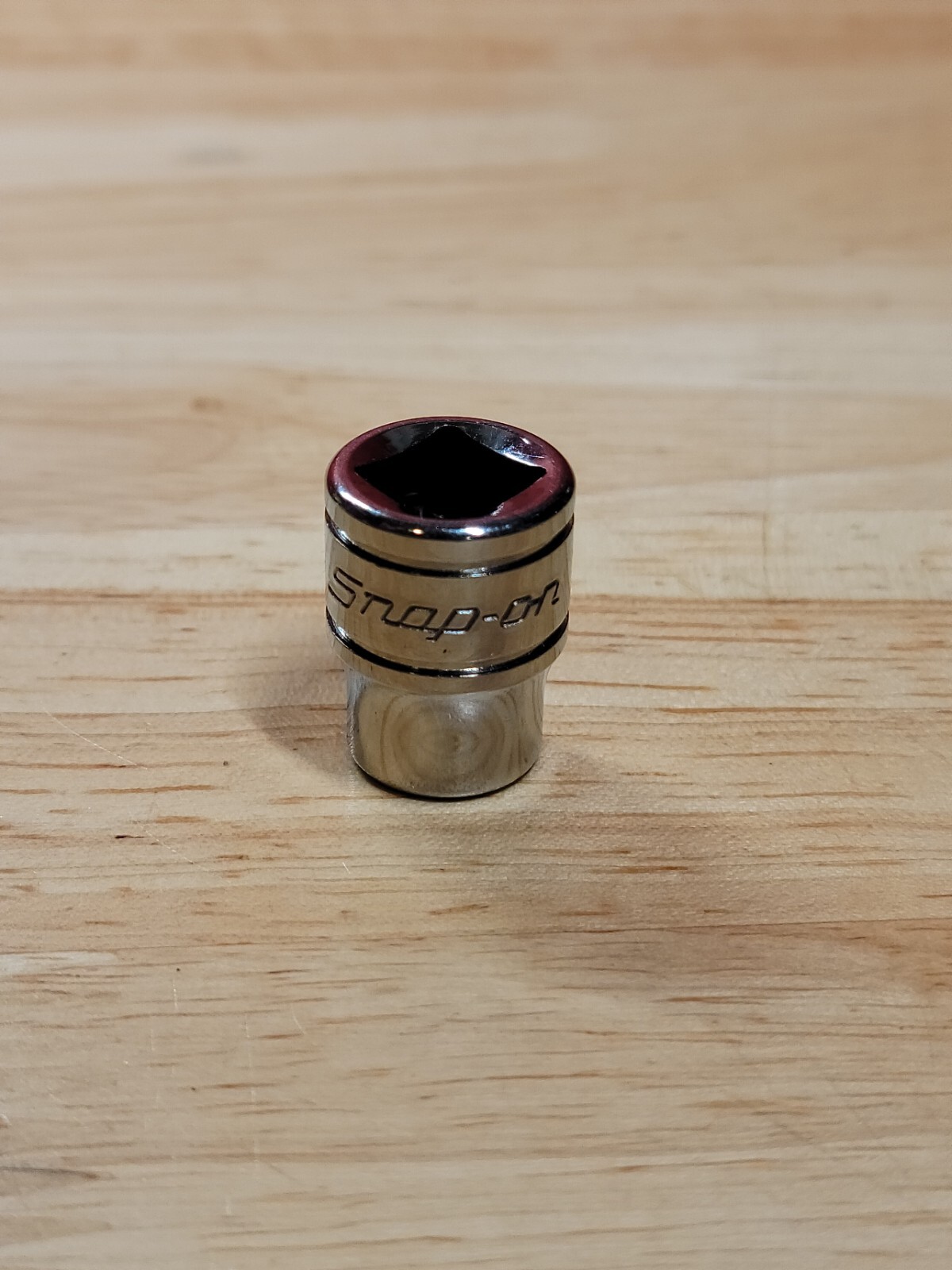 Snap-on Tools F121 3/8″ SAE 3/8” Drive 12-Point Shallow Chrome Socket USA
