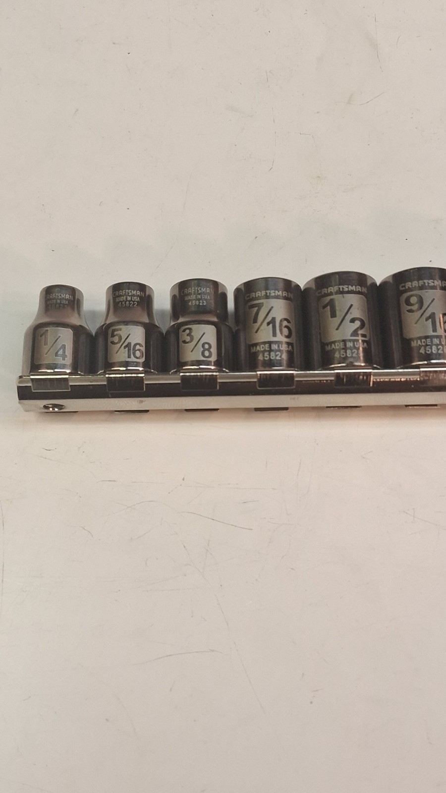 CRAFTSMAN EASY READ 24-PIECE 3/8″ DRIVE 6 POINT METRIC/SAE SOCKET SET *USA*
