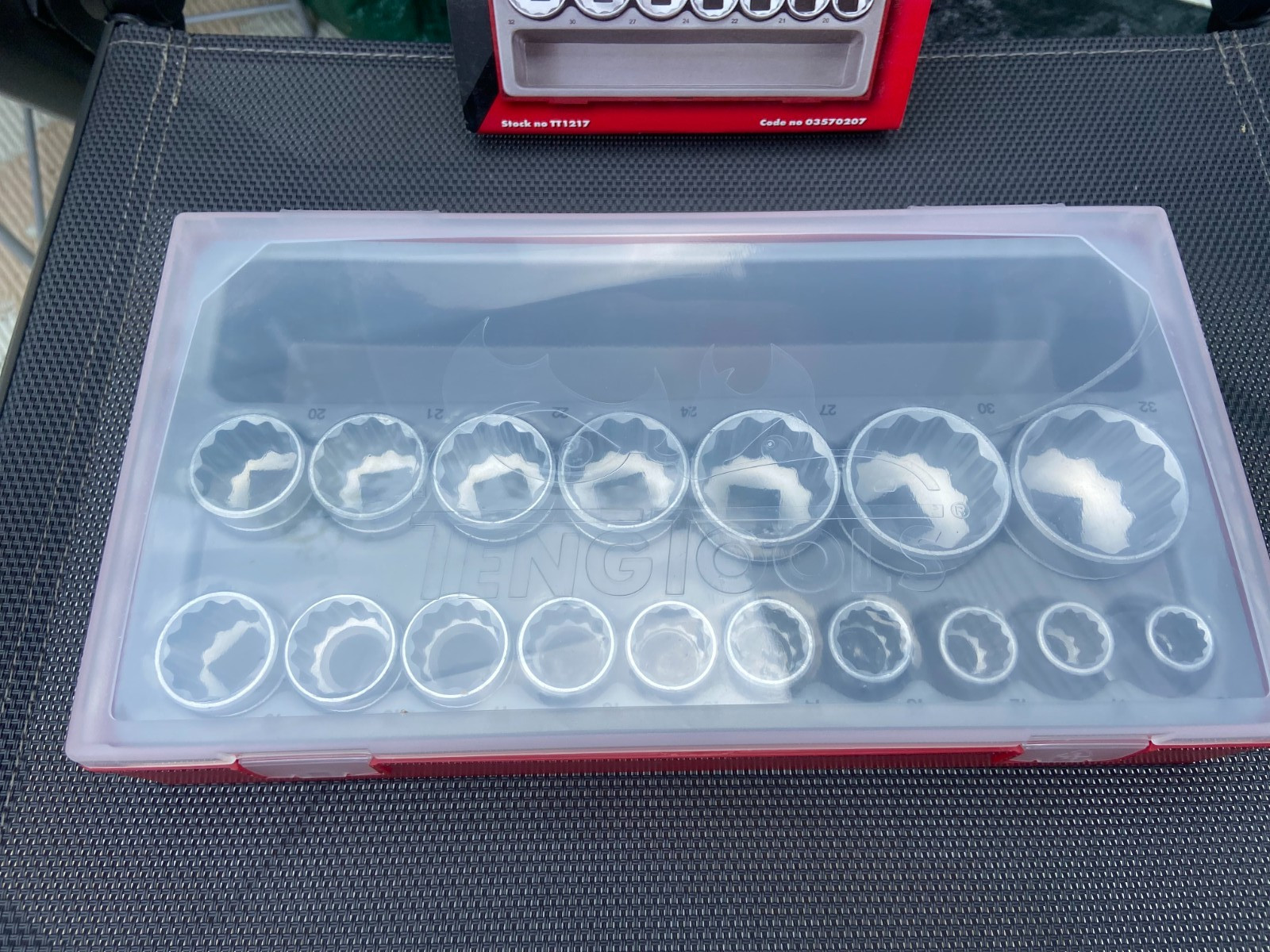 Teng TT1217 1/2 Drive Socket Set -17 Pieces, 12 Point NEW. PLEASE READ ADVERT