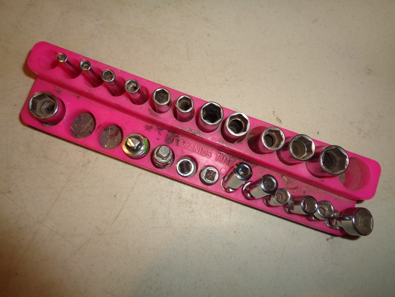 SNAP ON TOOL- 1/4” Drive Socket Set, Deep , Swivel, Adapter, Screwdriver Sockets