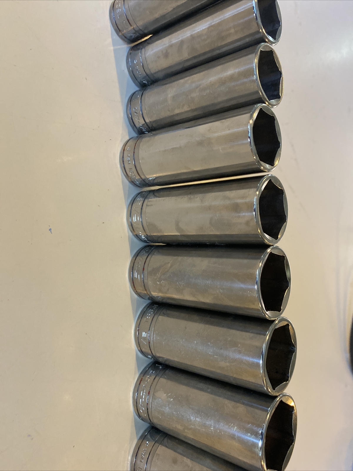 Snap On Tools 1/2″ Drive SAE Deep 6pt Socket Set 11/16″ to 1-1/4″ 313TSYA
