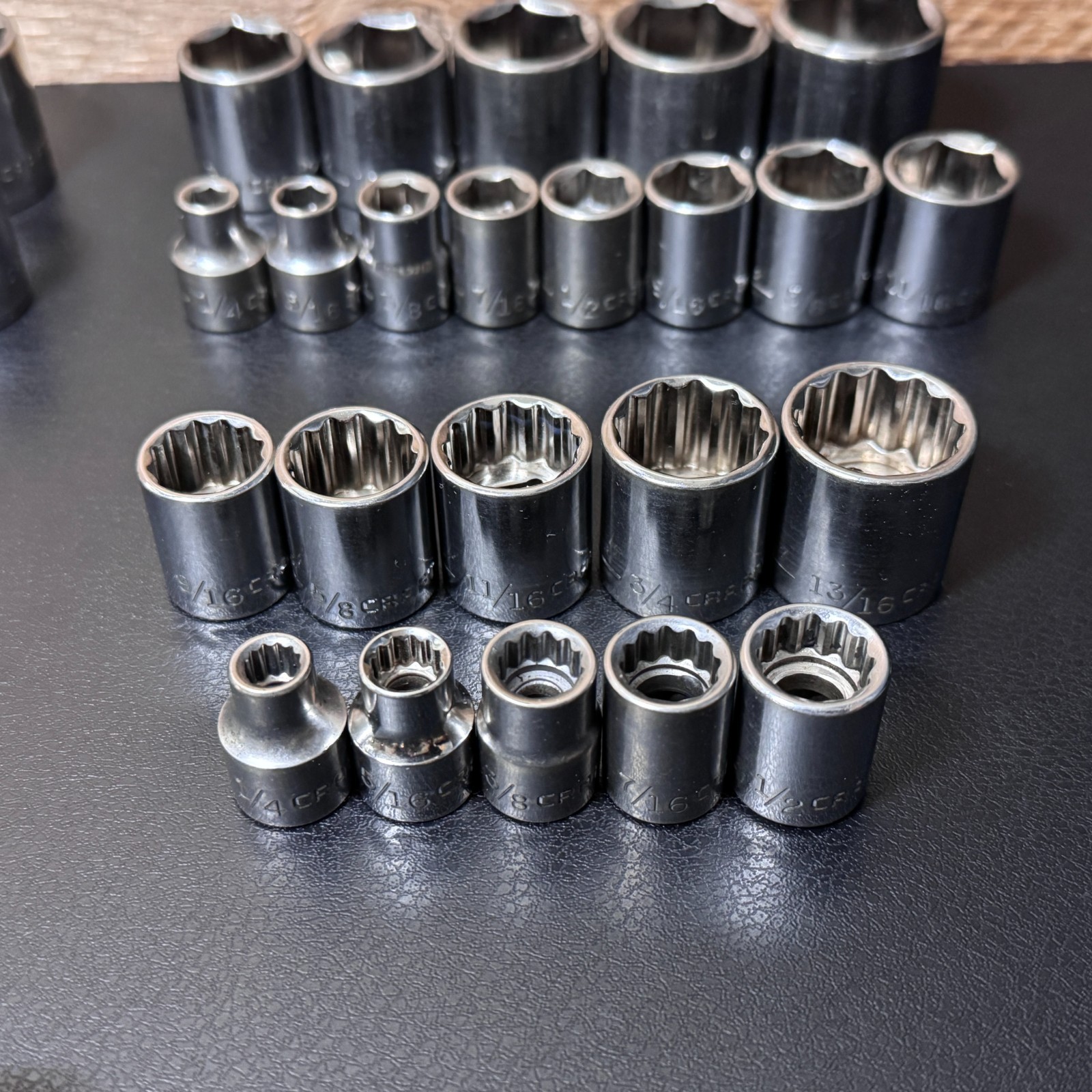 Craftsman S-AC 3/8 Drive Metric & SAE Socket Set STD Deep w/ Ratchet 44808 —81pc