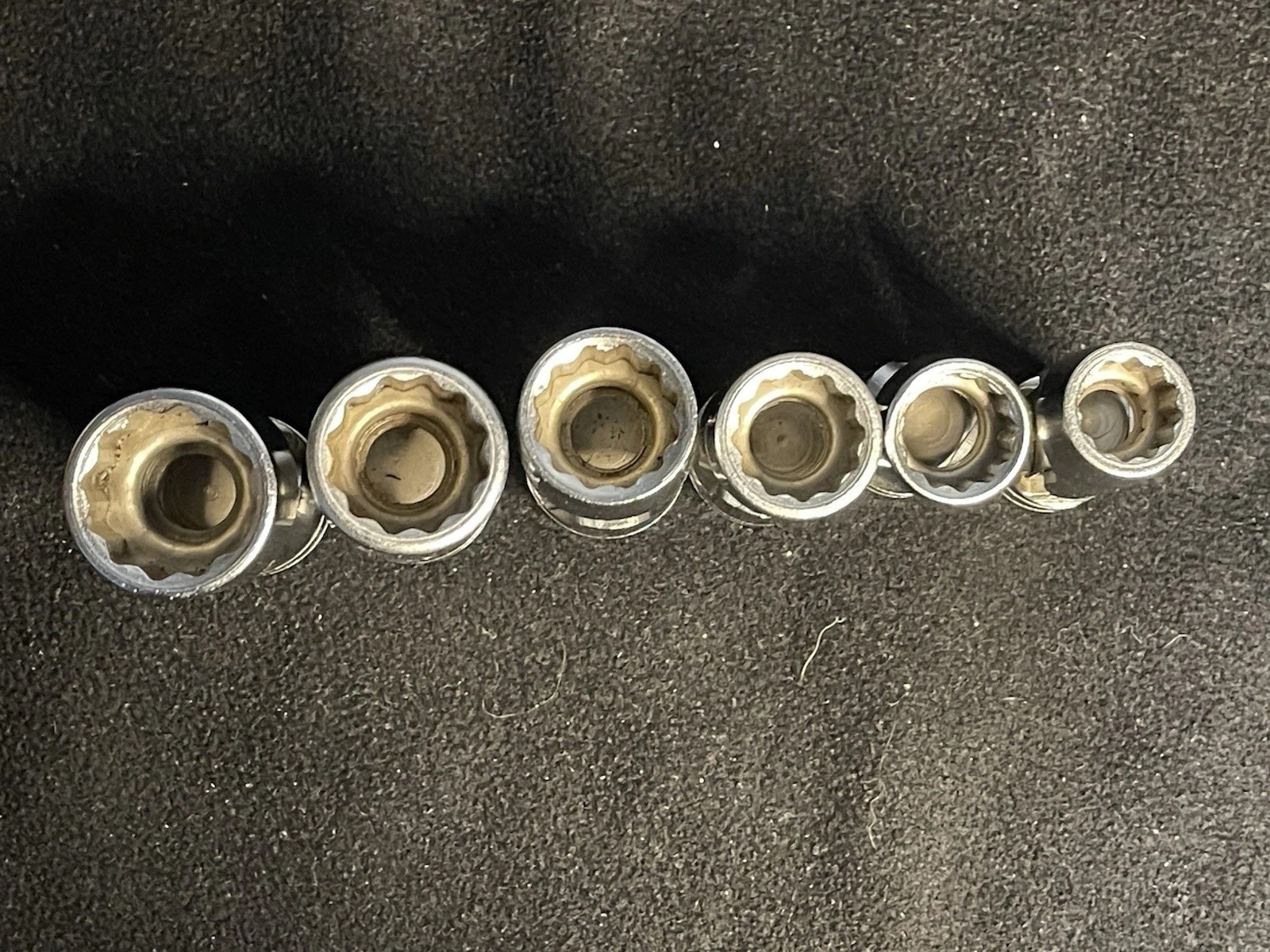 SNAP-ON SUD SERIES 1/2″ DRIVE 6 PIECE 12 POINT SWIVEL SOCKET SET 9/16″ TO 7/8”