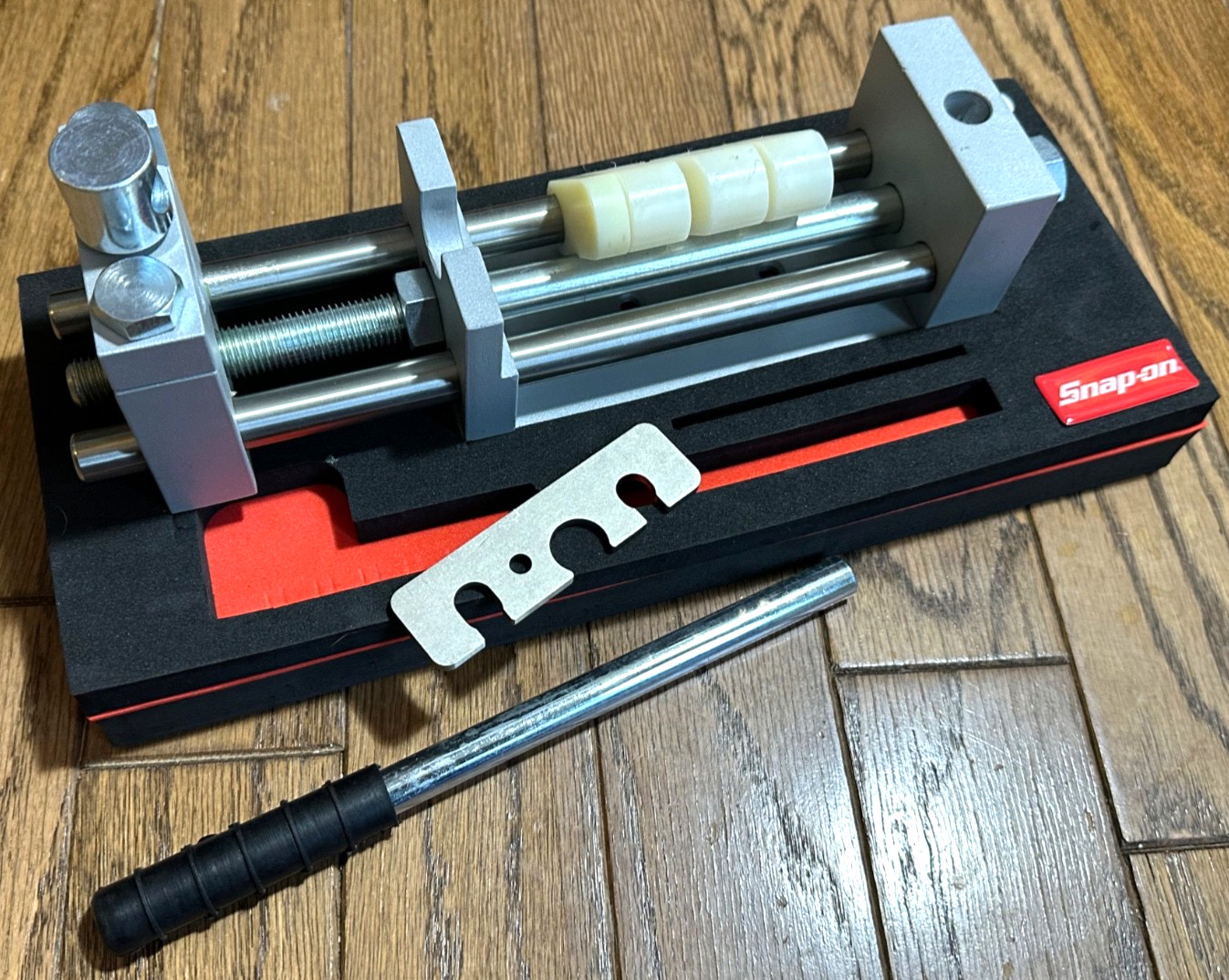Snap On Tool Dealer Ratchet Screwdriver Handle Grip Remover Replacement Install