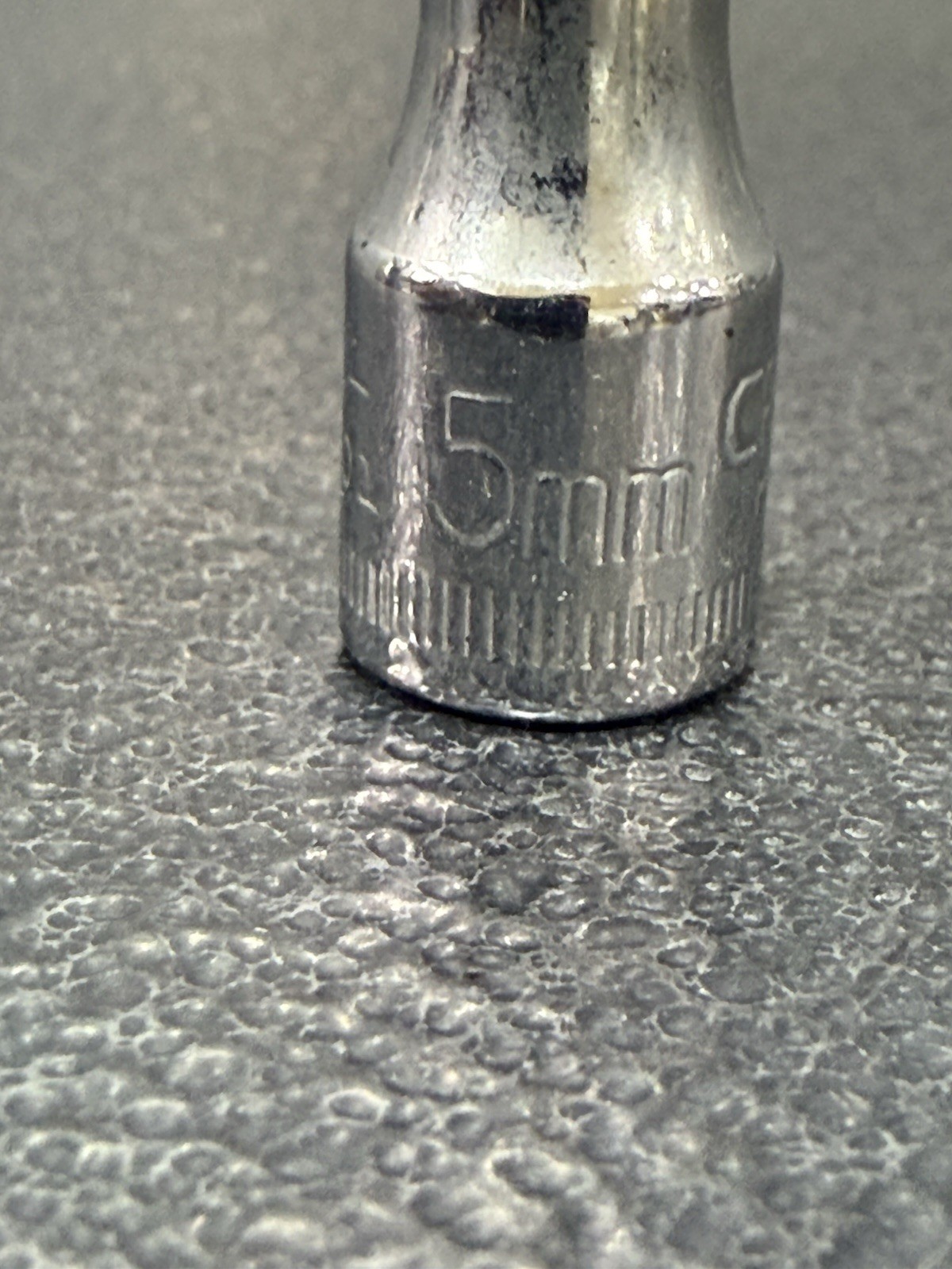 Vtg 5mm Craftsman G-Series Part 43501 – 1/4″ Drive 6-Point Socket USA Made
