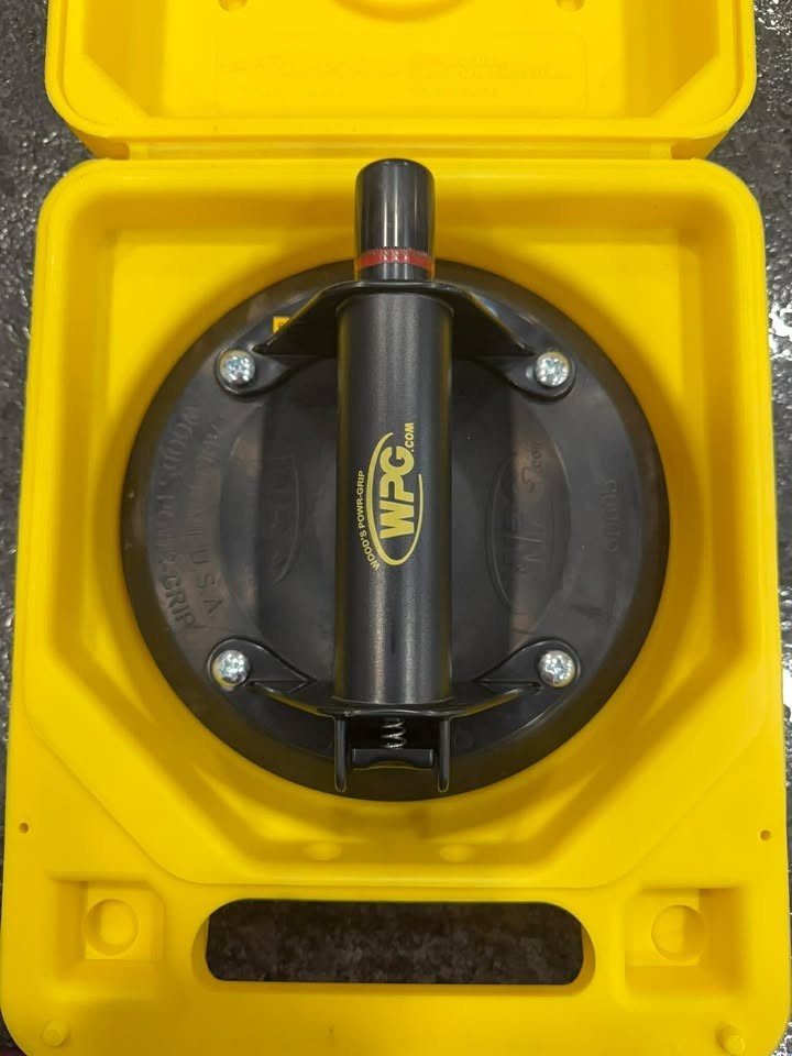RNL-130 Wood’s Power-Grip N4000 8″ Flat Vacuum Cup with ABS Handle
