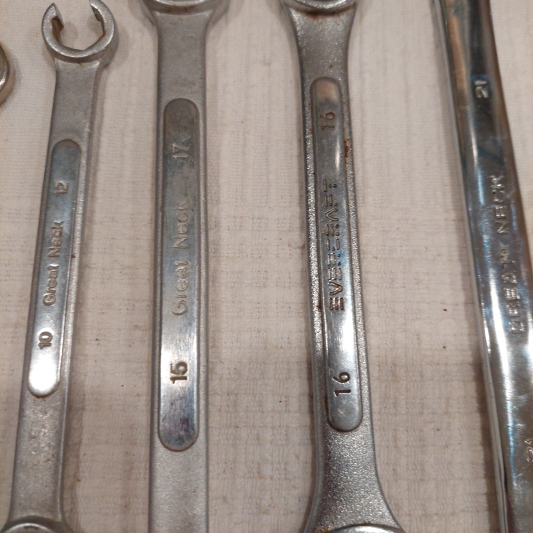 Nine Drop Forged Mixed Wrench Set 1/4in To 23mm Open End And 12 Point Box Ends