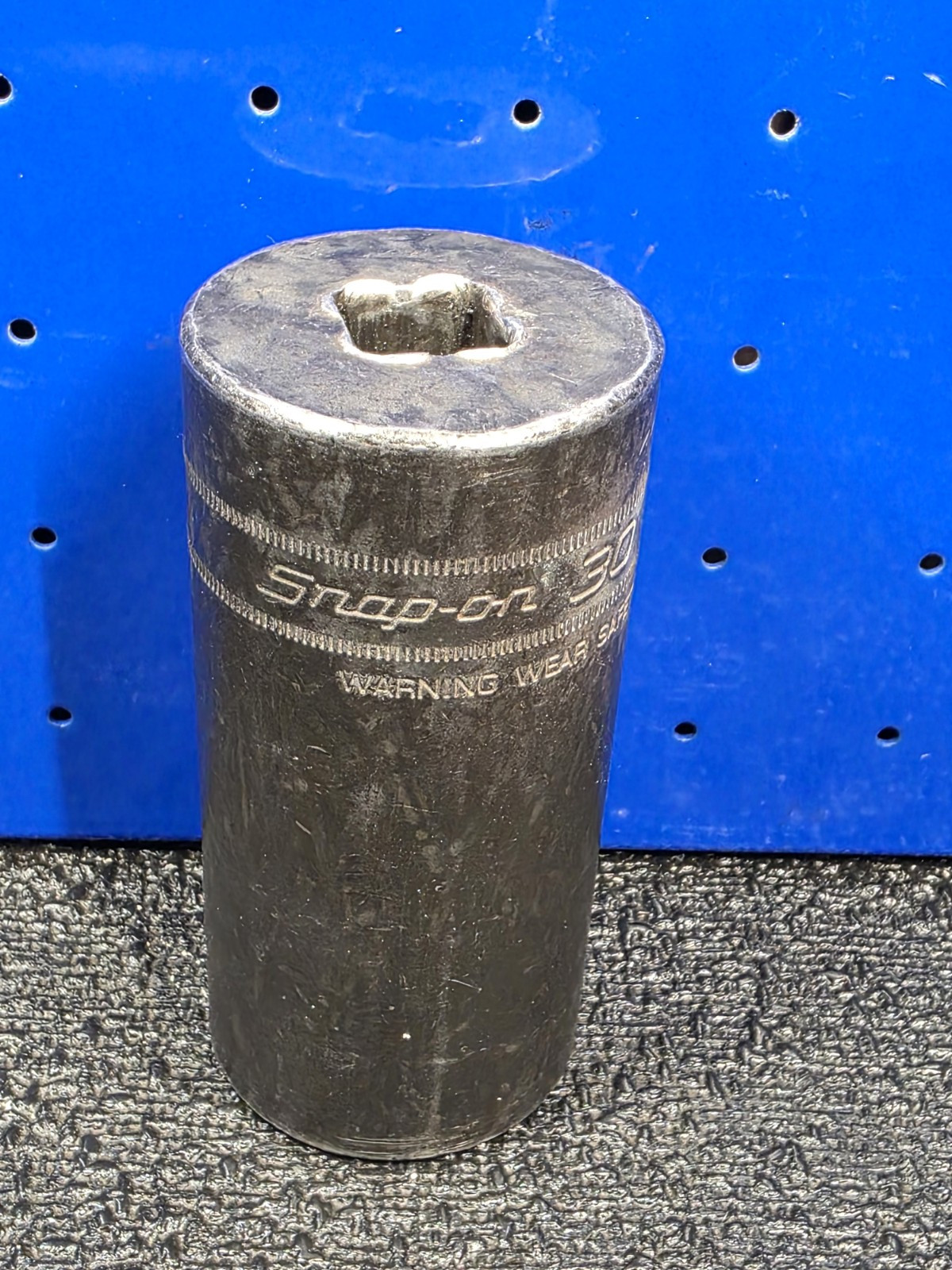 Snap-on Tools SIMM300 30mm 1/2″ Drive Metric DEEP 6-Point Impact Socket