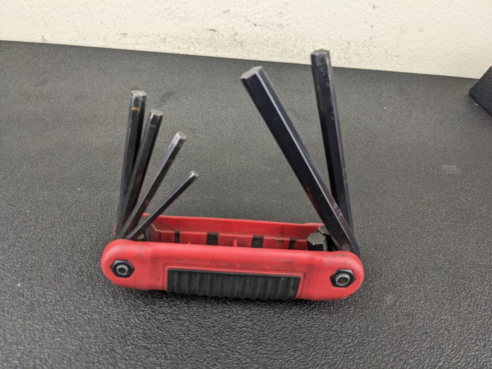 #bn741 Snap On Tools Folding SAE Hex Wrench Set Plastic Handle AWEF6K