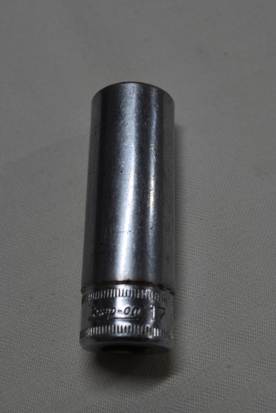 Snap On 3/8″ Drive 17mm Deep 6pt Metric Socket SFSM17