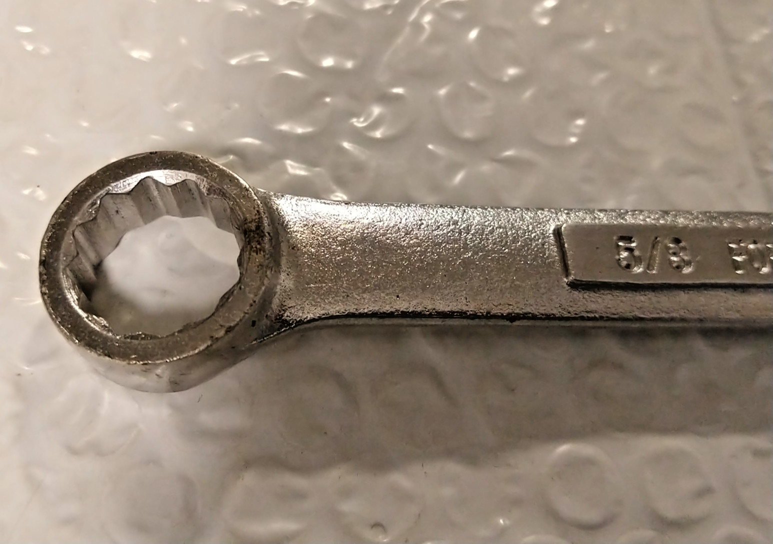 CRAFTSMAN TOOLS USA VV44697, 5/8″ COMBINATION WRENCH, 7.75″ LONG, 12 POINT.