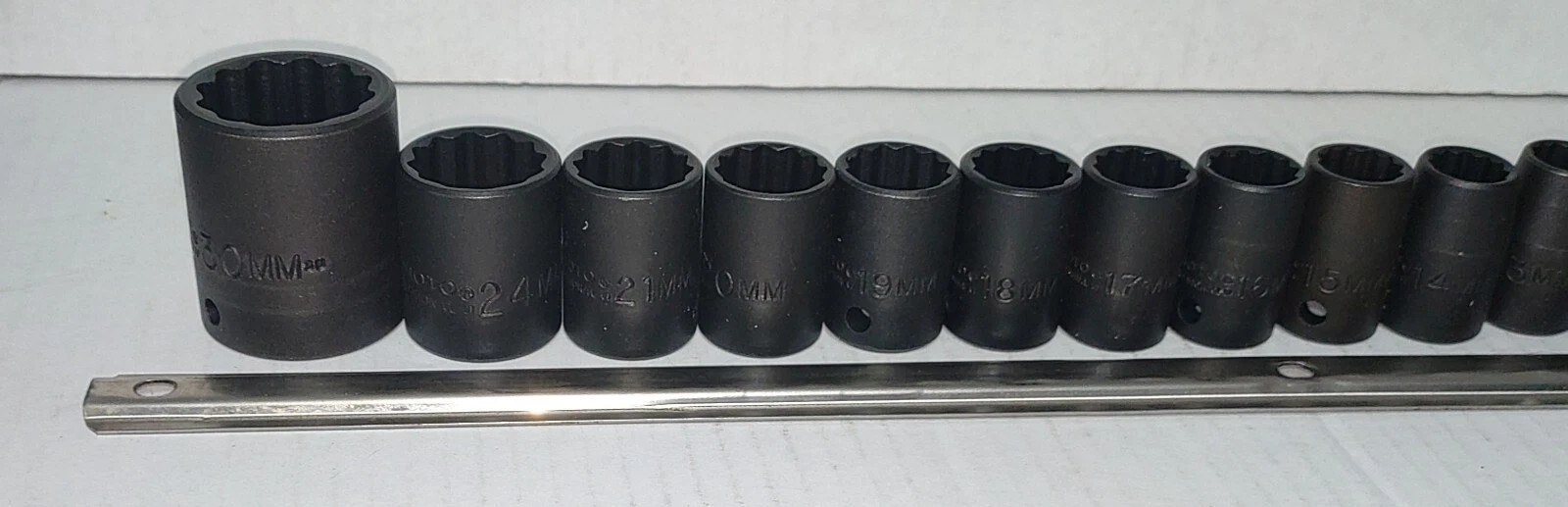 Proto 1/2″ Drive 12 Point 14 Piece Metric Impact Socket Set JCUS11102 New in Box