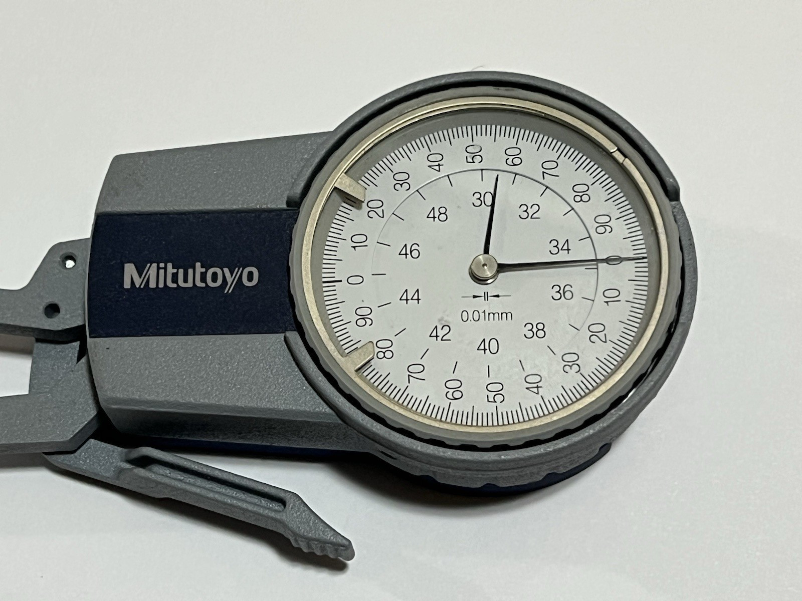 Mitutoyo 209-600 Metric Dial Caliper Gage Gauge 30mm – 50mm Range in Box .01mm