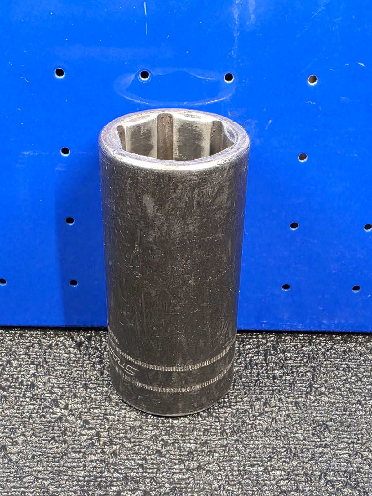 Snap-on Tools SIMM300 30mm 1/2″ Drive Metric DEEP 6-Point Impact Socket
