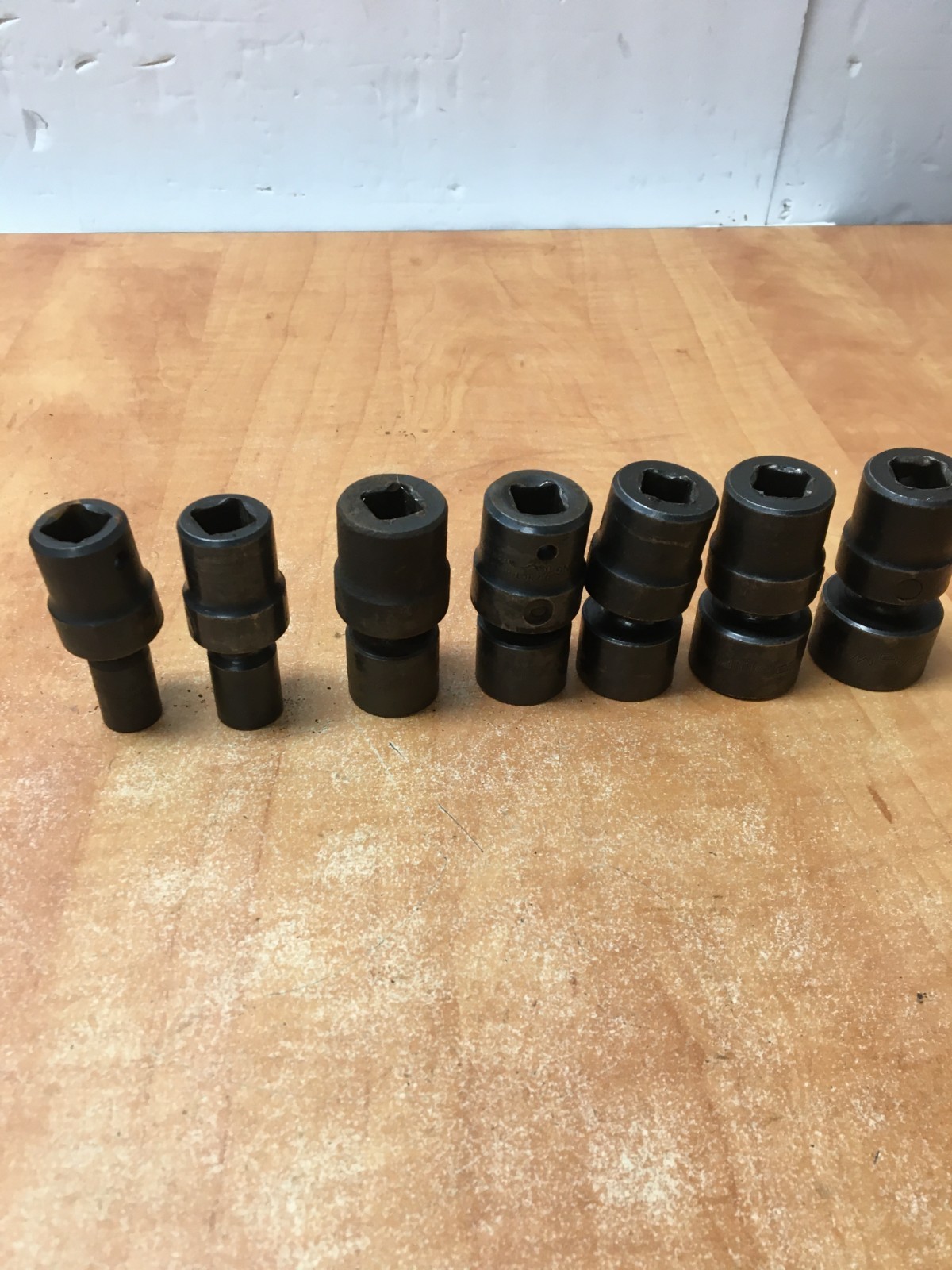Matco Tools 7 Piece 6 Point 1/2″ Drive Swivel Impact Socket Set SAE 7/16-15/16″