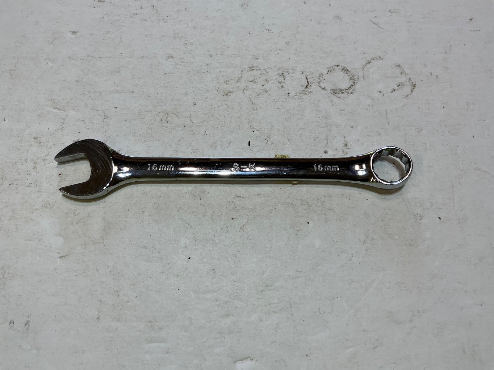SK Hand Tools 88316 16 mm – 12 point SuperKrome Regular Combination Wrench USA