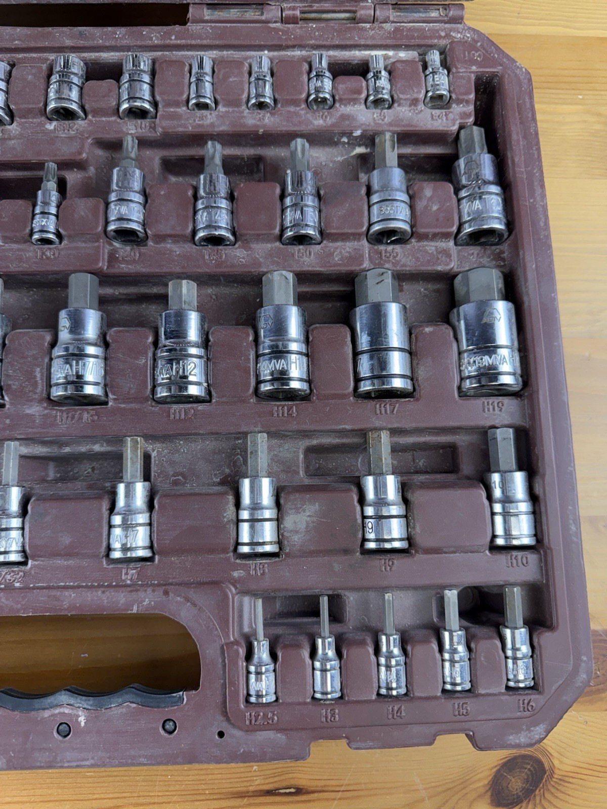 Matco Tools 75 Piece Master ADV Hex/Torx Bit Socket Set Model SBS75VA.