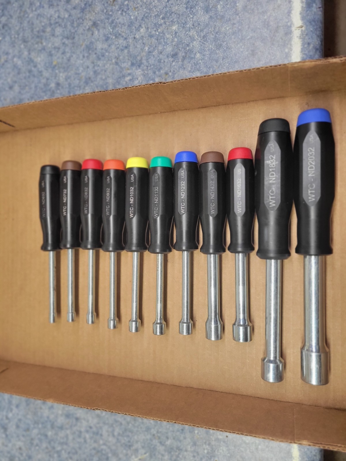 WTC Wright Tool Company 11-Piece SAE Nut Driver Set 3/16 – 5/8″ with Pouch