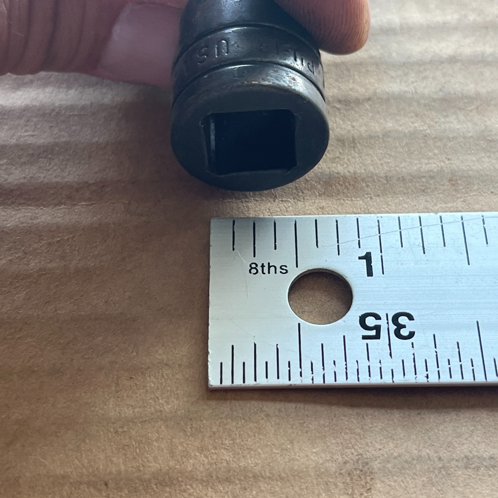 Snap-on Vintage SAE 1/2″ Drive 9/16″ Swivel Joint Socket 6 Point PU-18 Some wear