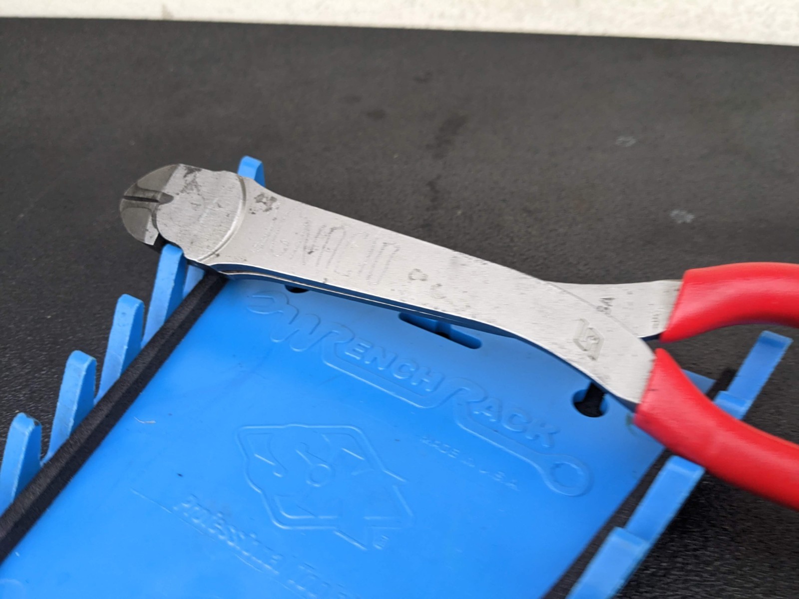 #bo865 Snap On 312CF RED 11″ Heavy Duty Diagonal Cutters