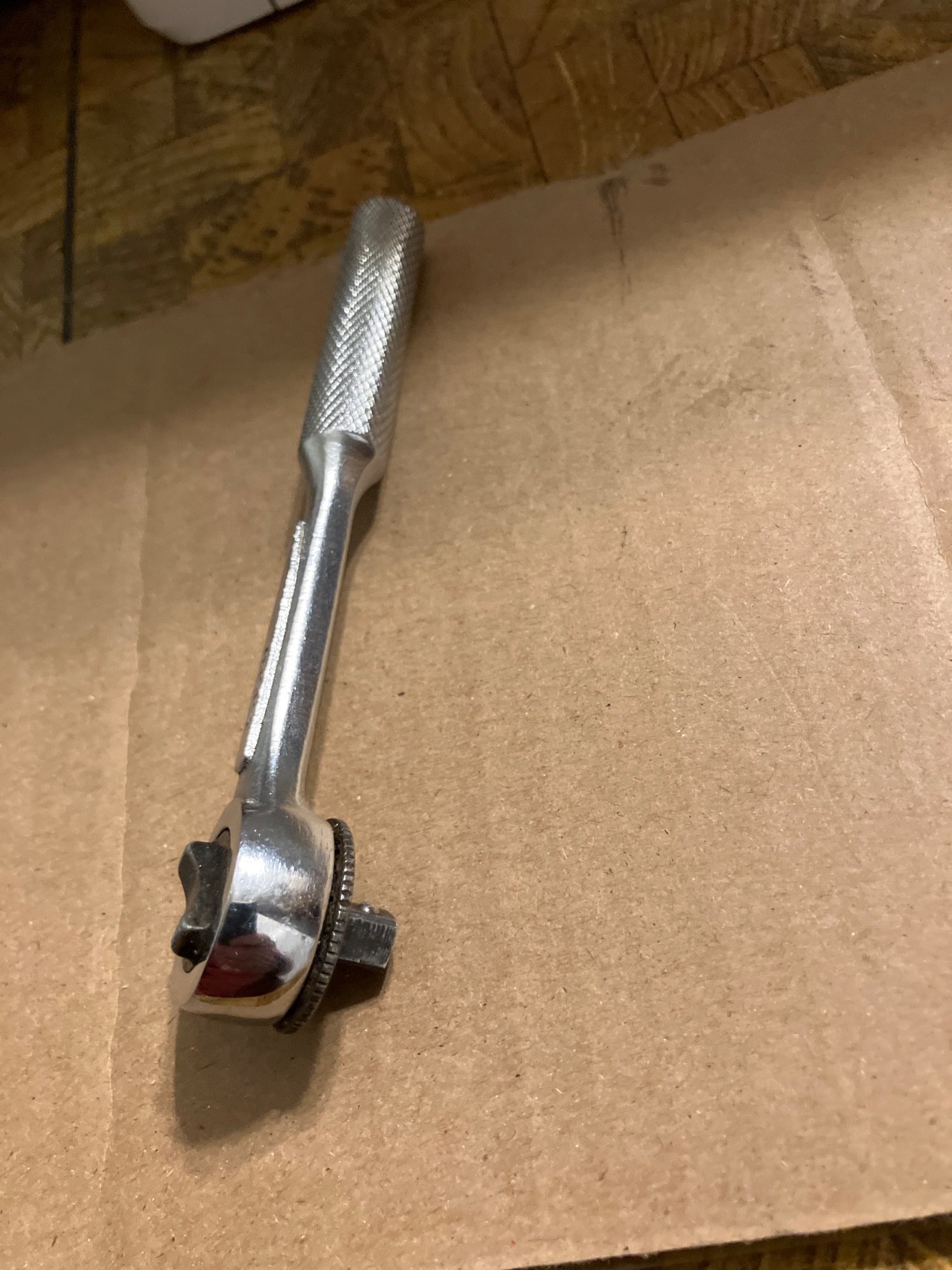 Vintage Easco 1/4 Ratchet 711106 length 5-1/4 in