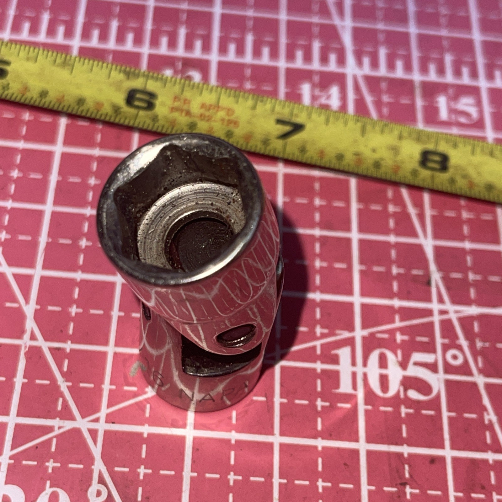 NAPA NBF18 9/16 In SAE 3/8 Drive Flex Swivel 6 Point Socket New Britain Vintage
