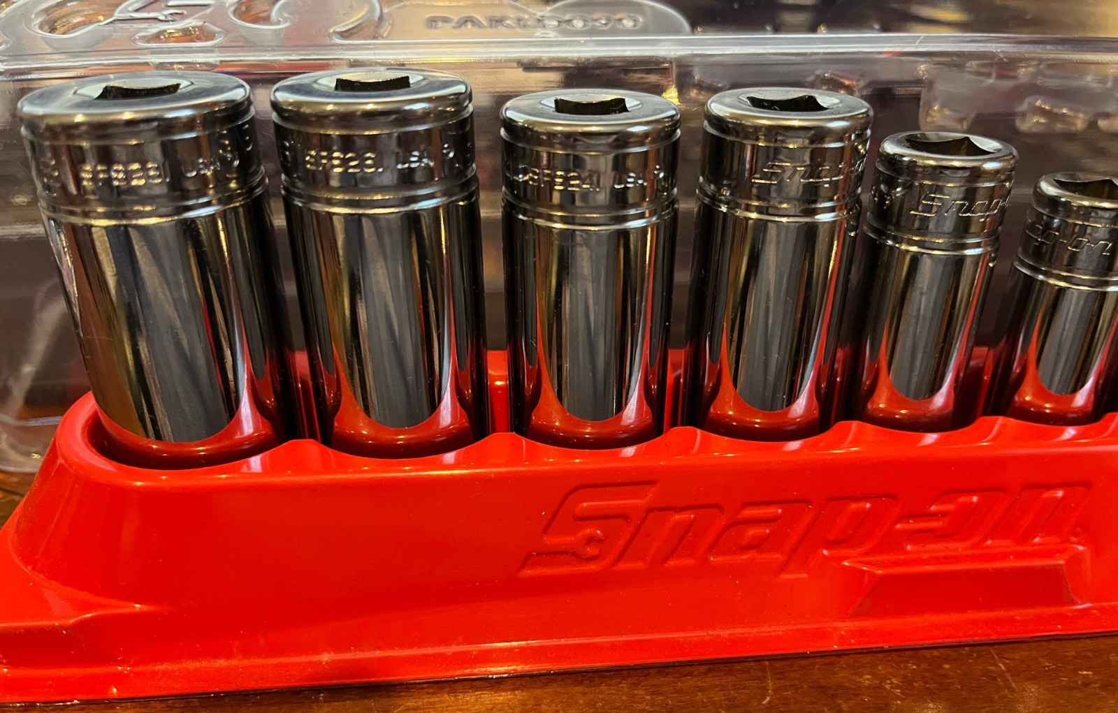 Snap-on™ 3/8″ Drive 1/4″ thru 7/8″ 6-Point Deep Socket Set 211SFSY NICE SAVE$$