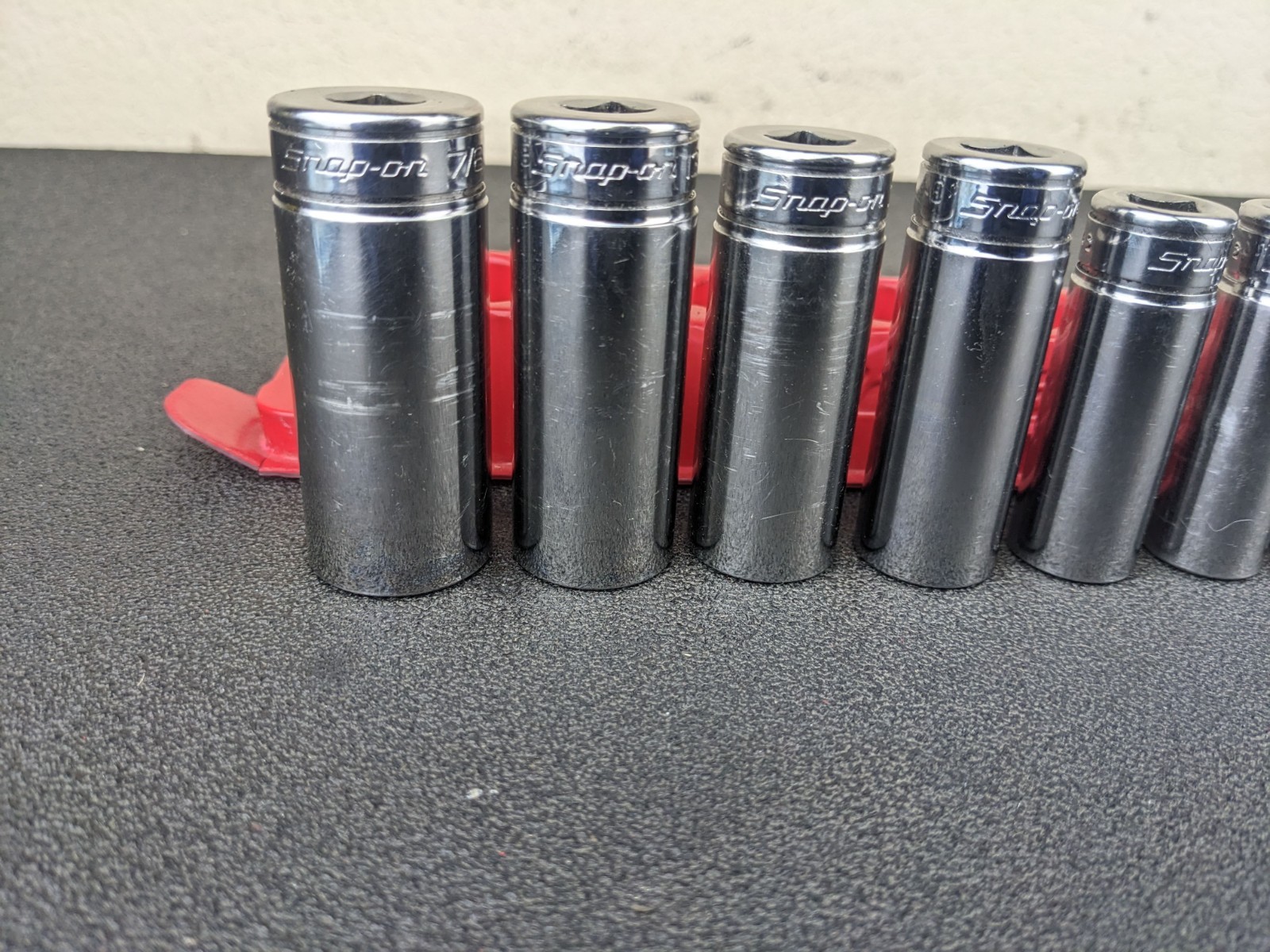 #bm187 Snap-on Tools USA 3/8″ Drive SAE 12 Point Deep Chrome Socket Set 211SFY