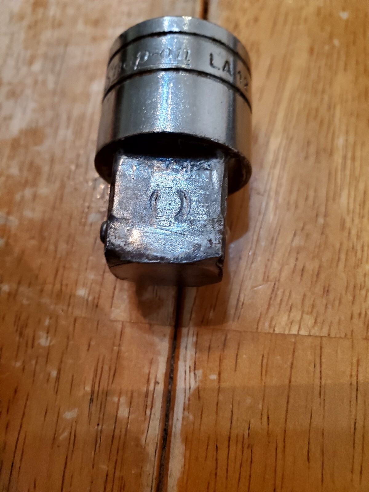 Snap On 1/2″F To 3/4″M Drive Locking Button Adaptor Socket LA12