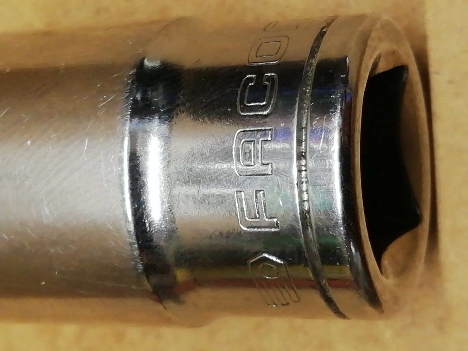 Facom S.11/16 1/2″ Drive OGV 12 point Socket – 11/16″ AF