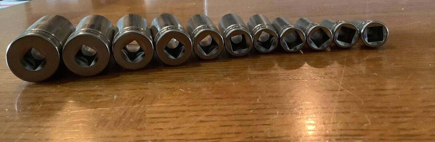 New Snap-on™ 3/8″ drive 1/4″ thru 7/8″ 6-point deep Socket Set 211SFSY