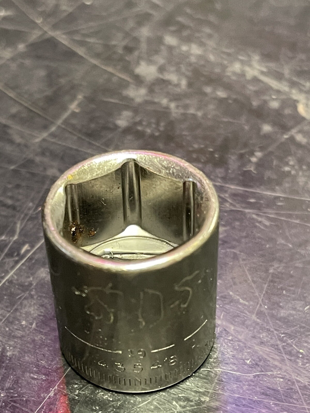 Craftsman USA 17 MM 6 Point 3/8″ Drive Shallow Socket inverted G Series 43548