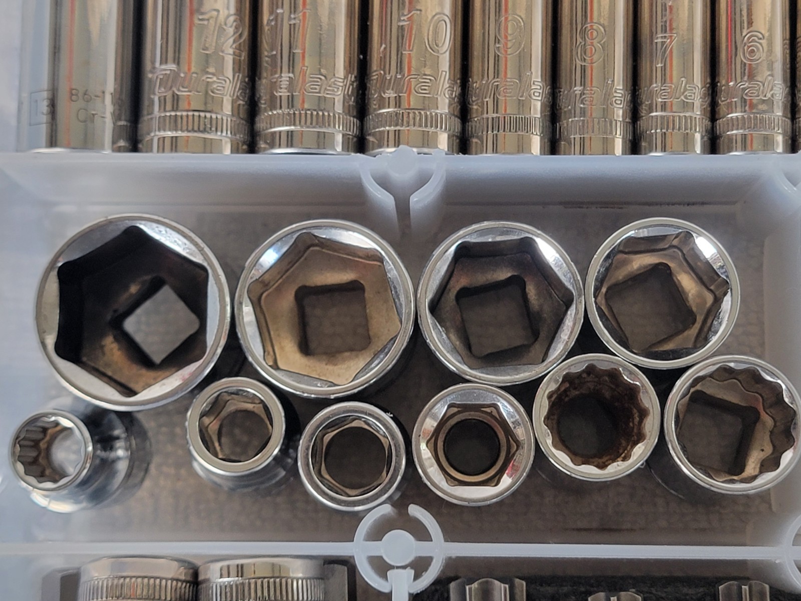 94pc Duralast MIX Socket Wrench Set 1/4″ & 3/8″ dr., SAE/Metric Plastic Box EXC!