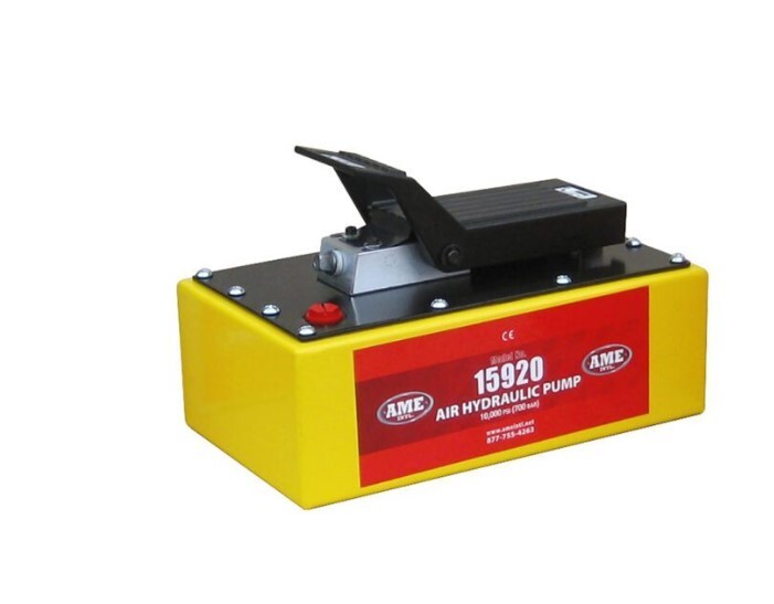 AME 15920 5 QUART AIR/HYDRAULIC FOOT PUMP WITH STEEL RESERVOIR