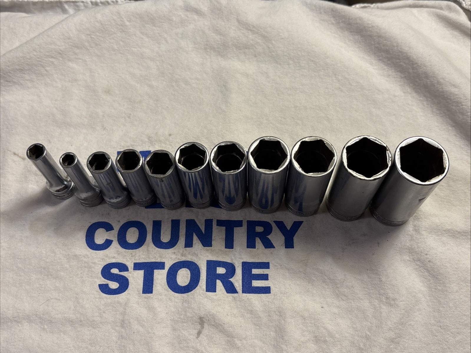 Vtg Snap-on Tools USA 3/8″ Drive 6pt 11pc SAE Deep Chrome Socket Set 211SFSY