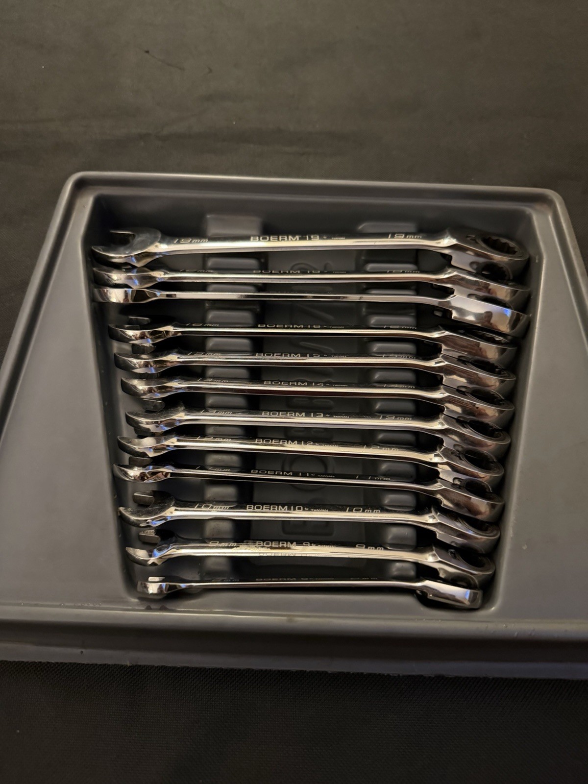 Blue Point Tools BOERM712 12 Piece 8-19mm Ratcheting Combination Wrench Set