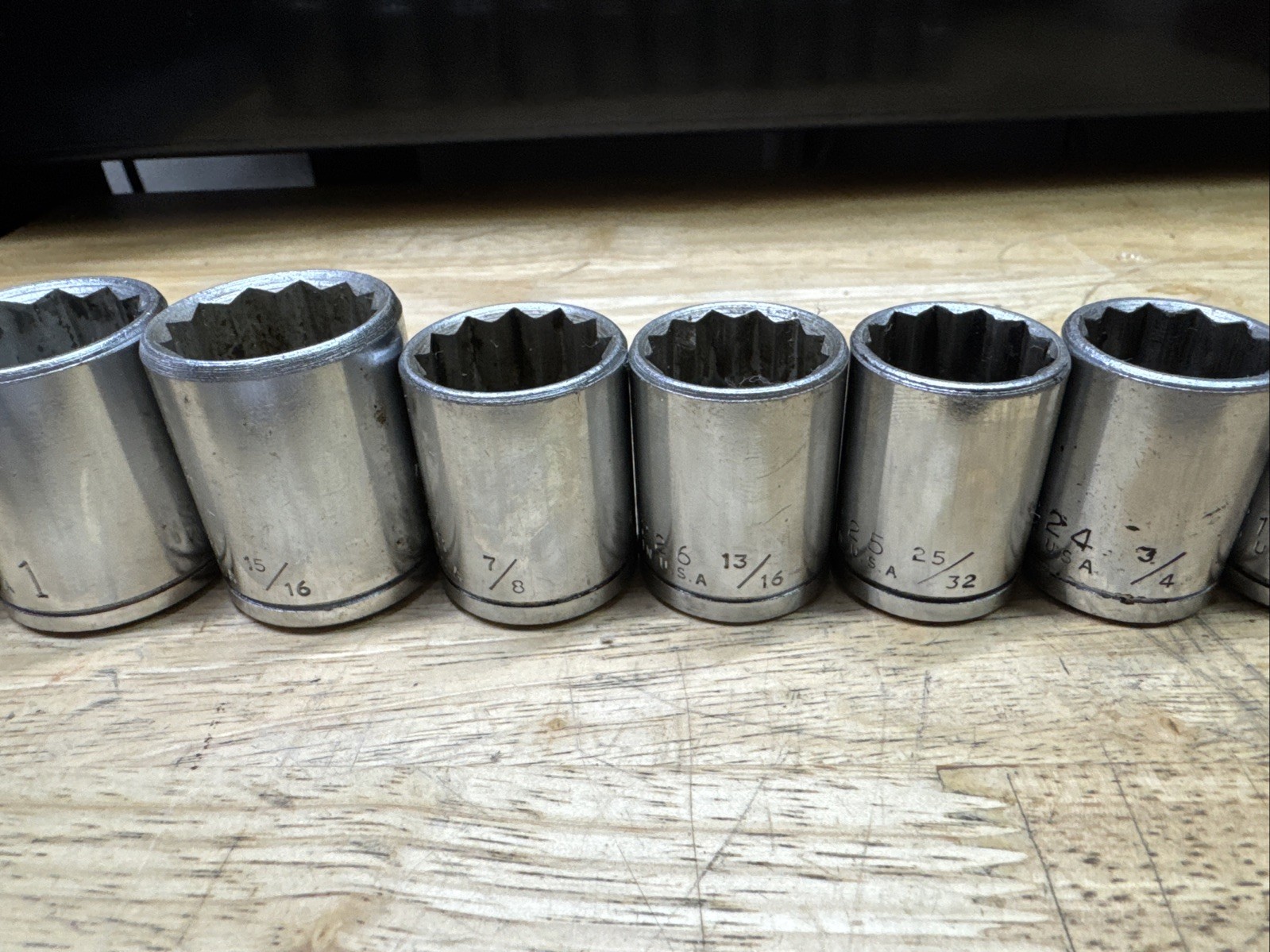 Vintage Penens 1/2″ Drive Ratchet Socket 13 Pcs Set R-10 Alloy Made in USA